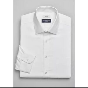 Traveler Collection Slim Fit Spread Collar Solid Dress Shirt
